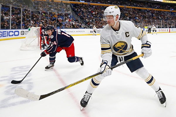 自2007年2月以来，PSV埃因霍温首次赢得欧冠淘汰赛